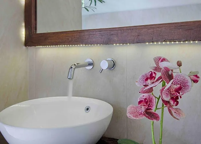 Tilu-spacious And Serene 3 Bedroom In Villa